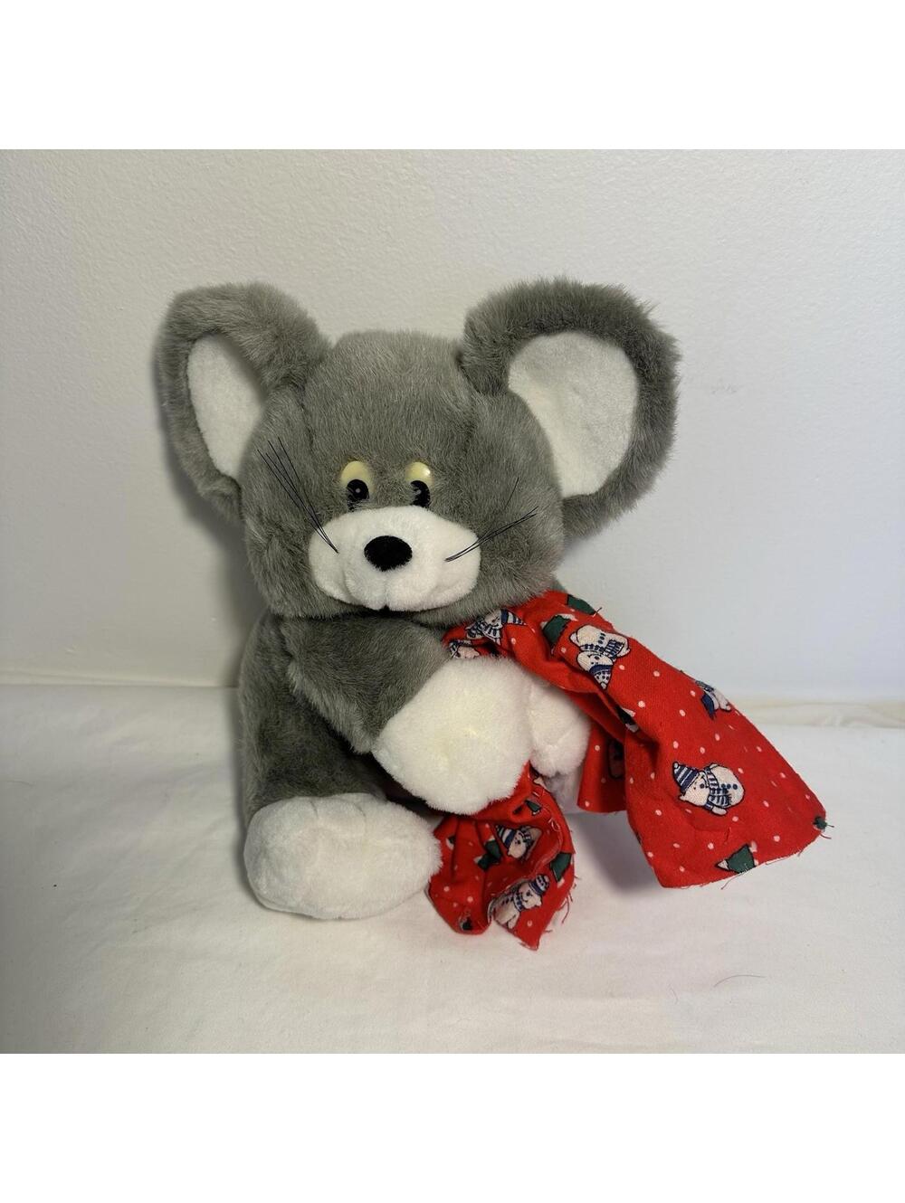 VINTAGE 1999 KIDS Plush Christmas Gray Mouse Plush Holding Christmas Blanket
